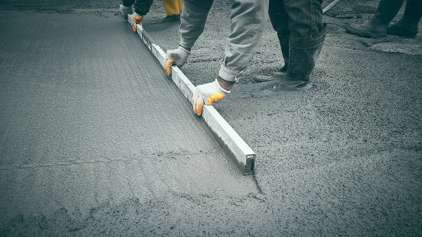 Best Driveway Concrete Repair  in Milton, FL